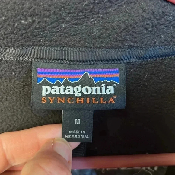 PATAGONIA Womens‎ Md FLEECE ZIP UP  BLACK LOGOS EMBROIDERED ON the glint summit - Picture 4 of 7
